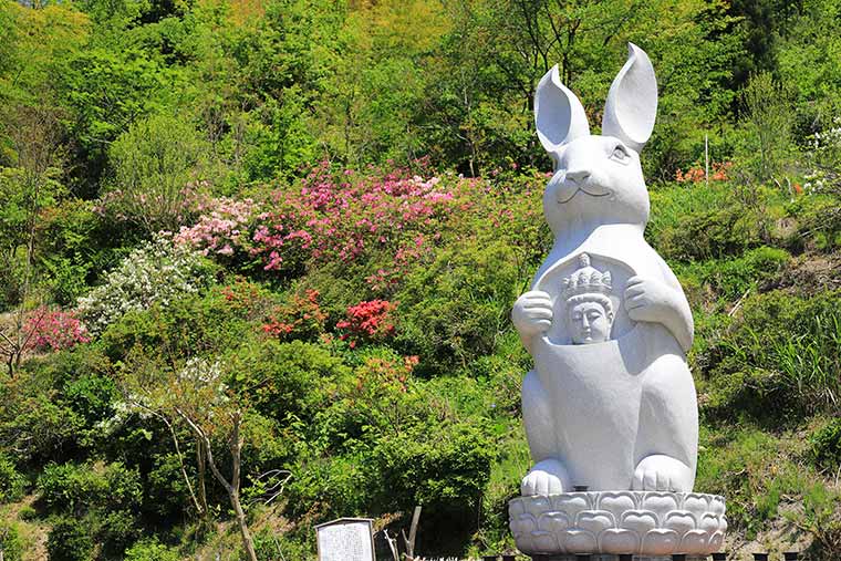 巨大ウサギ観音(長谷寺)