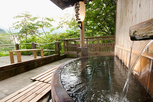 自家源泉かけ流しの宿　会津芦ノ牧温泉　仙峡閣