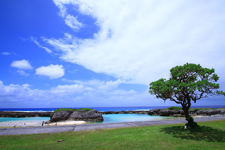 スギラビーチ(中里海水浴場)