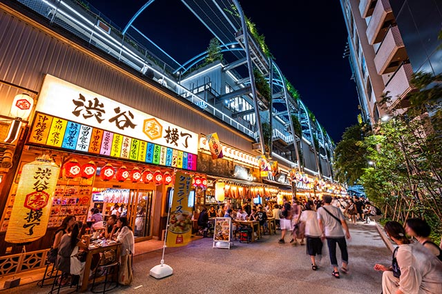 MIYASHITA PARK(ミヤシタパーク)