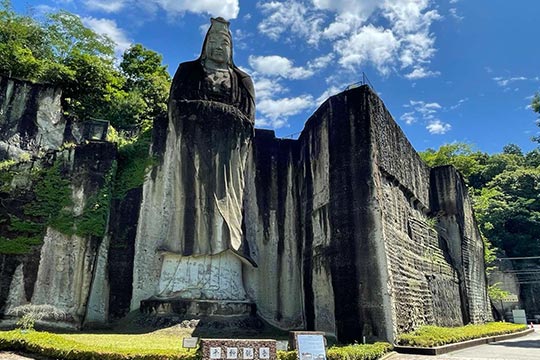 平和観音
