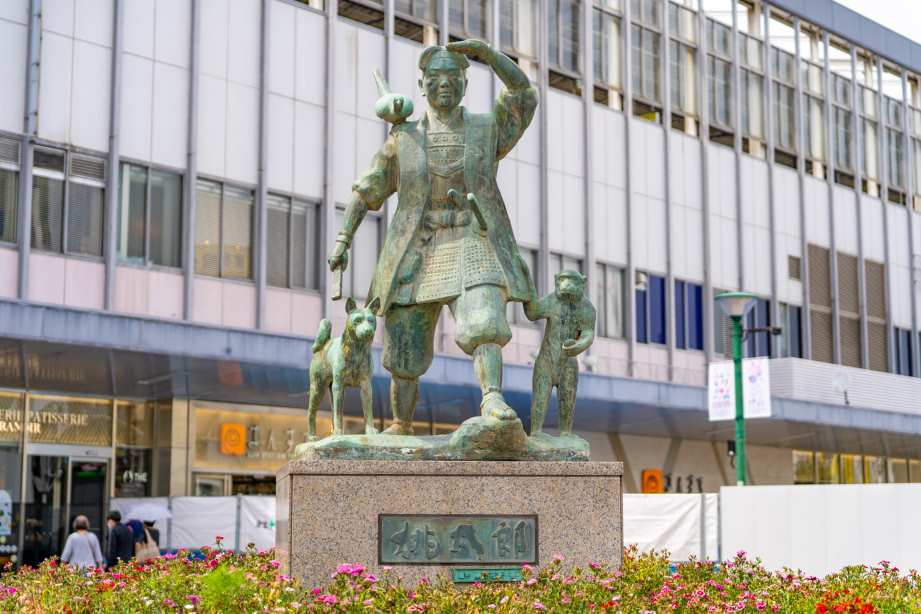 桃太郎大通り