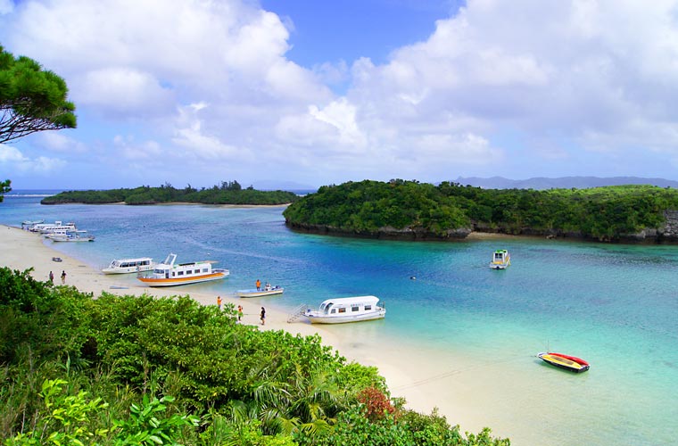 川平湾