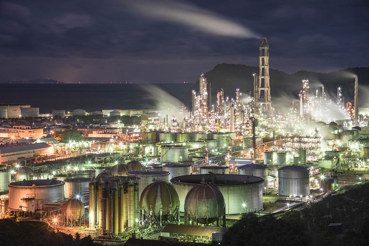 JXTGエネルギー(東燃ゼネラル石油)和歌山製油所の夜景