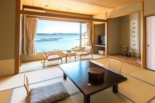 浜辺の温泉宿　かめや