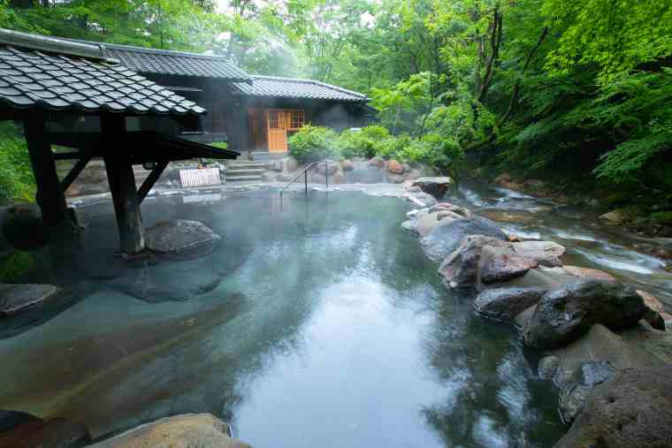 黒川温泉　山みず木　露天風呂