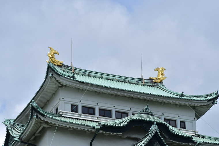名古屋城 天守閣の金シャチ