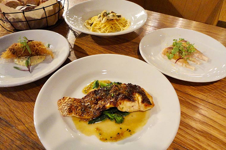 メイン料理
