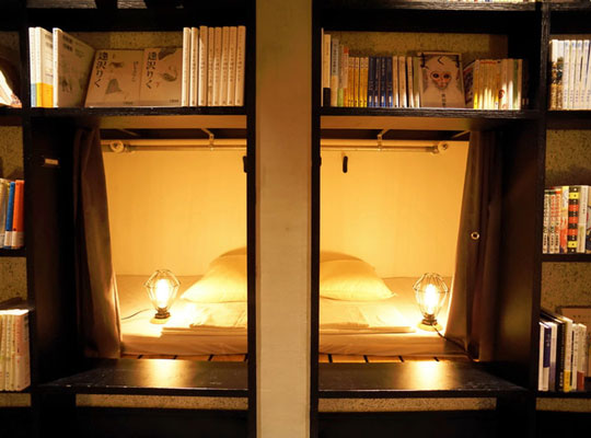 ＢＯＯＫ　ＡＮＤ　ＢＥＤ　ＴＯＫＹＯ　ＦＵＫＵＯＫＡ