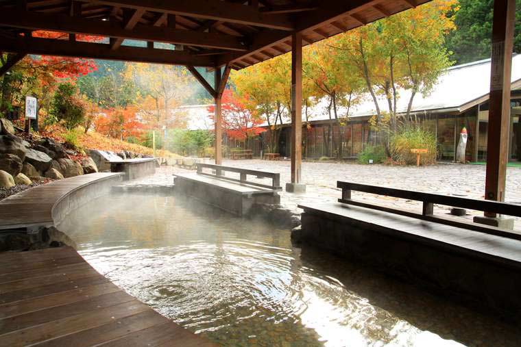 【あきる野市】秋川渓谷瀬音の湯 足湯
