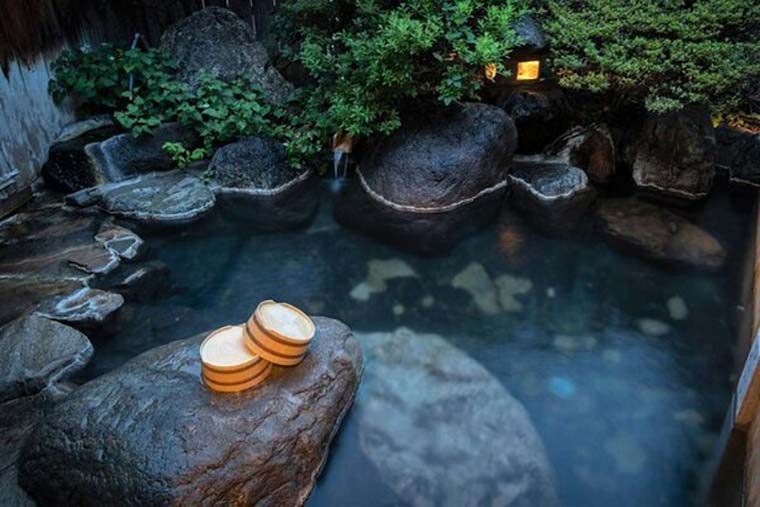 旅館 岐山