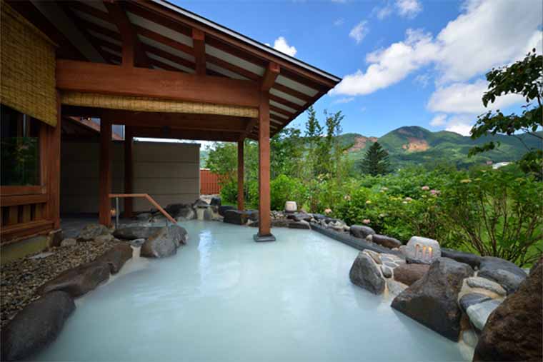 蔵王温泉 蔵王四季のホテル