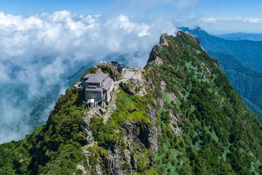 石鎚山