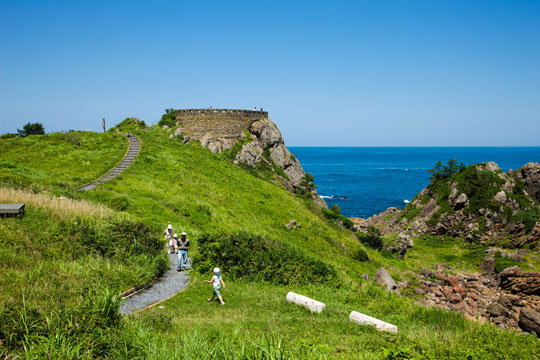 葦毛崎（あしげざき）展望台
