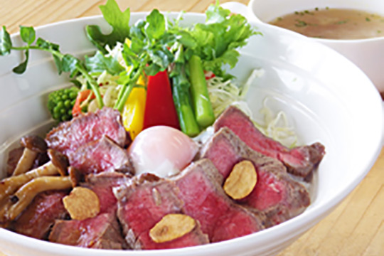 たいかん亭（グリル玉屋）ステーキ丼