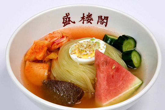 盛楼閣