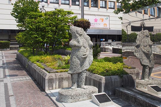 宇都宮 餃子像
