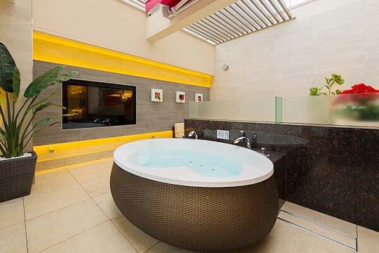 カスカータ（ＨＯＴＥＬ　ＧＬＡＮＺ　ＣＡＳＣＡＴＡ）