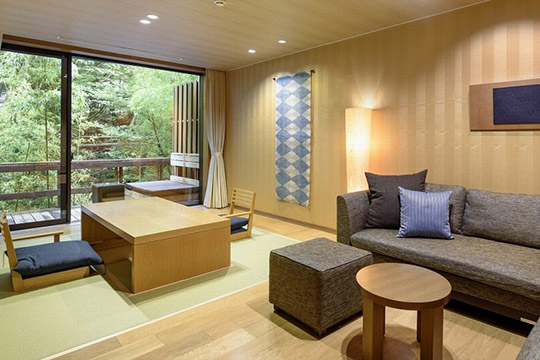 箱根・翠松園
