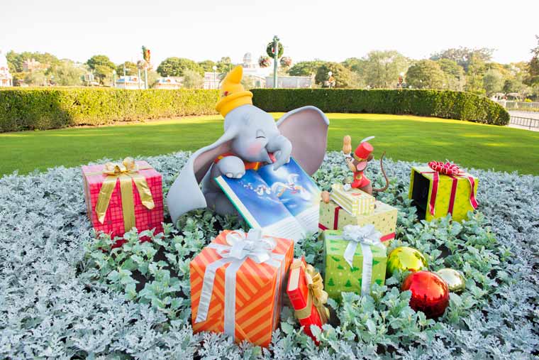 東京ディズニーランド クリスマスデコレーション