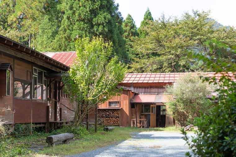 栗本家具工房