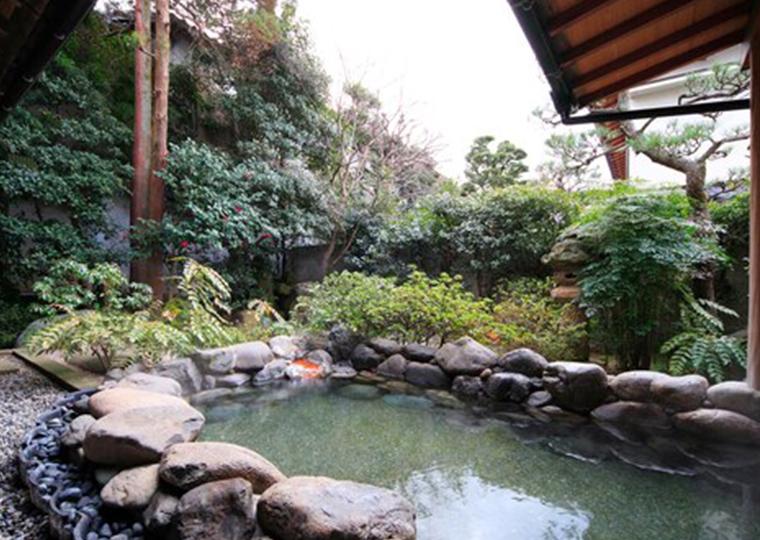 玉造温泉　源泉かけ流しの宿　湯陣　千代の湯