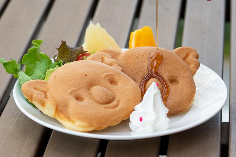 お菓子詰め放題や限定スイーツなど、コアラのマーチづくしの滞在を