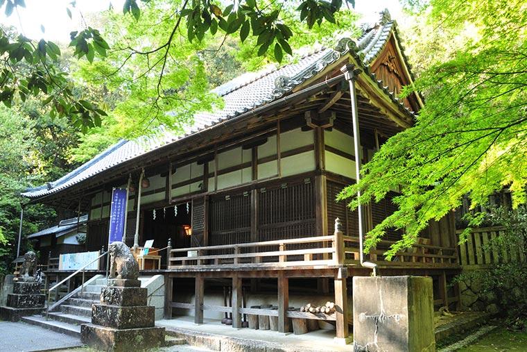奈良県　葛木坐火雷神社
