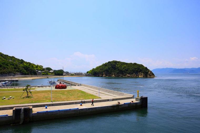 直島 宮浦港