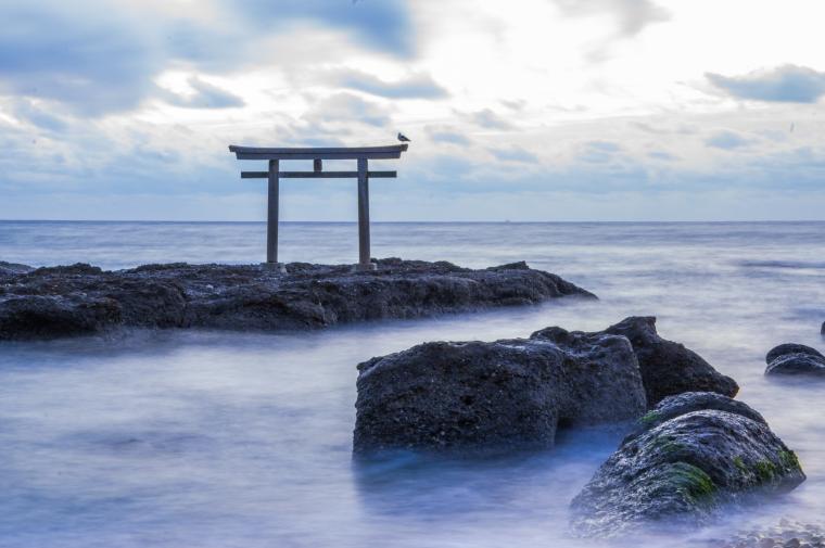 神磯の鳥居（大洗磯前神社）