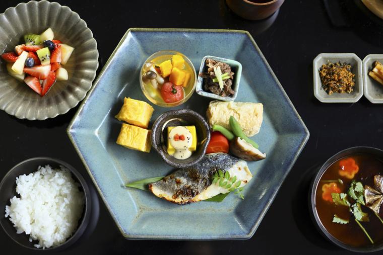 MOGANA 朝食