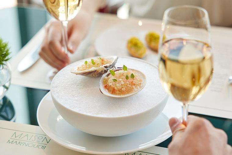 フォーシーズンズホテル丸の内東京　レストラン　MAISON MARUNOUCHI（メゾン マルノウチ）