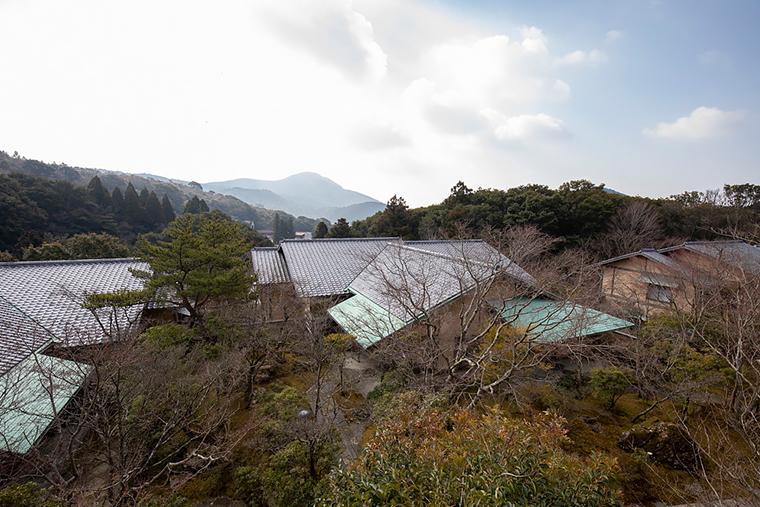 「雲仙温泉 旅亭 半水盧」フロント