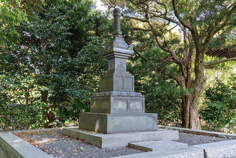 鎌倉　13人　ドラマ　ゆかりの地　宝戒寺