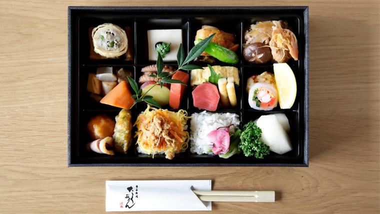 全国の泊まれる【道の駅】15選！地元のグルメ、名産品、温泉がすぐそばに。