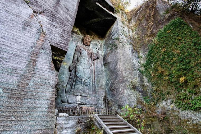 鋸山（のこぎりやま）