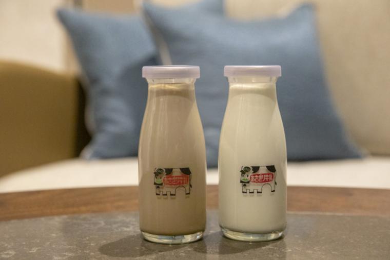 朝霧高原の牛乳とコーヒー牛乳