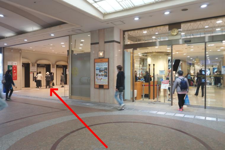 西鉄天神バスターミナルアクセス案内三越口から