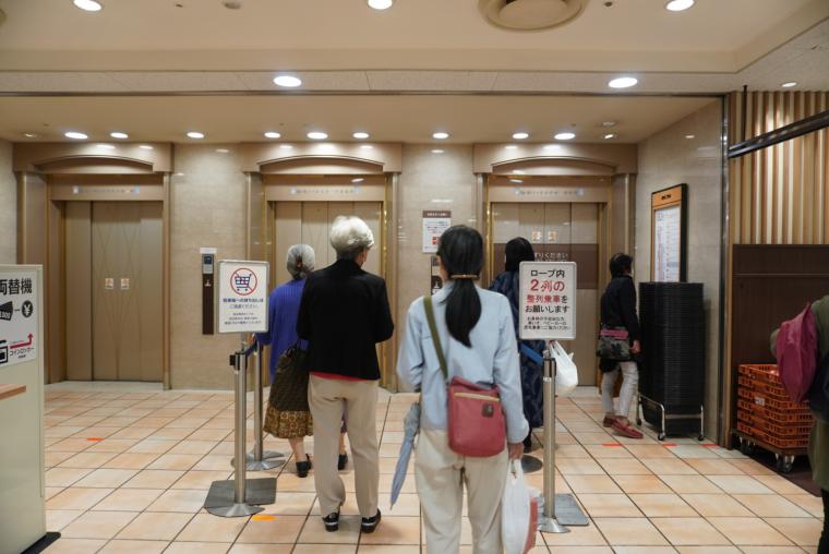 西鉄天神高速バスターミナルアクセスガイドー地下街からエレベーター利用