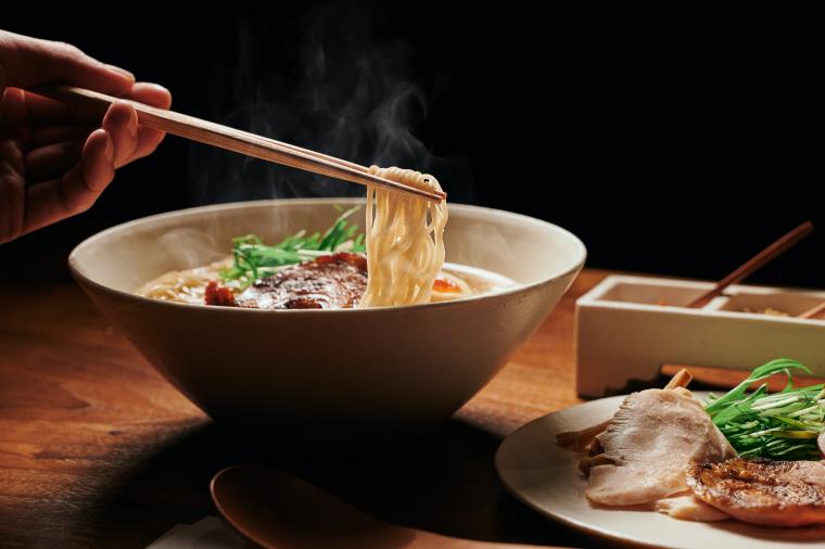 ザ・リッツ・カールトン日光・AFURI共作「栃木 柚子塩らーめん」
