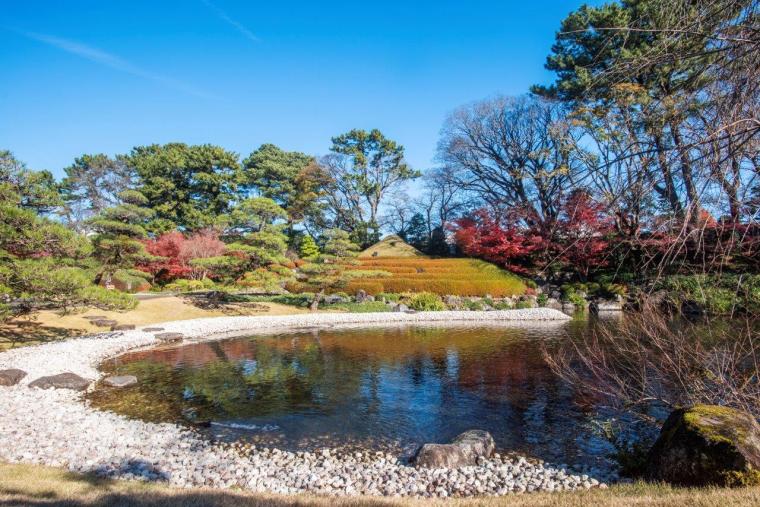 紅葉山庭園