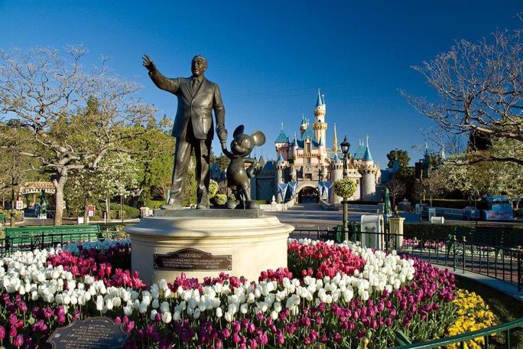 カリフォルニア ディズニーランド・リゾート100周年