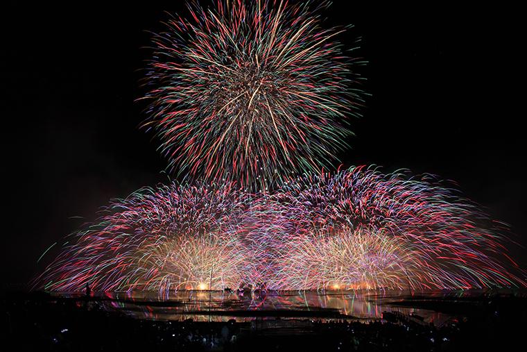 諏訪湖祭湖上花火大会