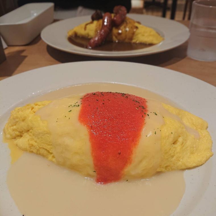 倉オムライス専門店がオープン！ソースもトッピングも自分好みにカスタムできる！｜鳥取市