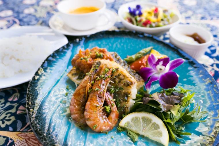 【南城市カフェ】人気店から穴場まで。スイーツがおいしいお店も！