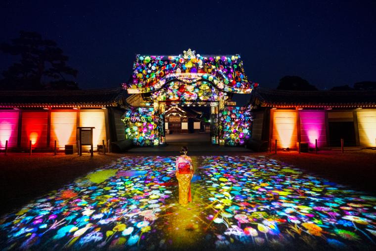 「NAKED FLOWERS 2023 秋 世界遺産・二条城」唐門