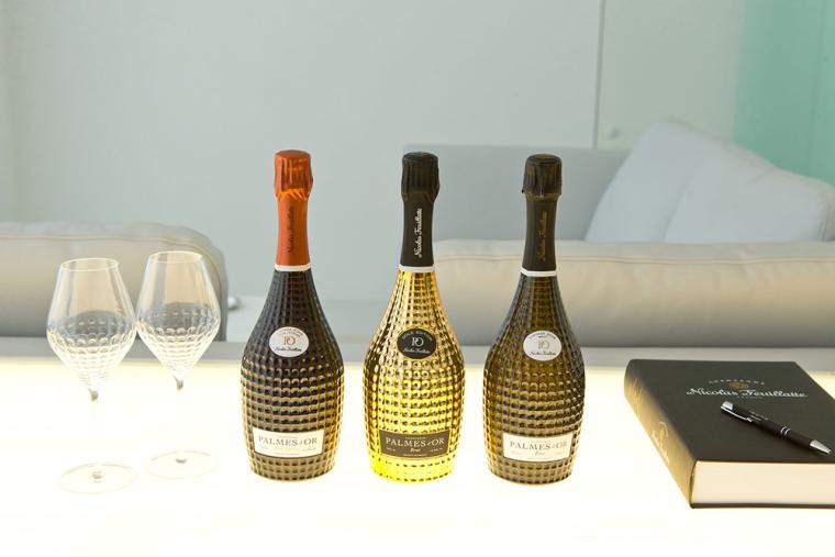 「Cuvee J2 Hotel Osaka by 温故知新」客室