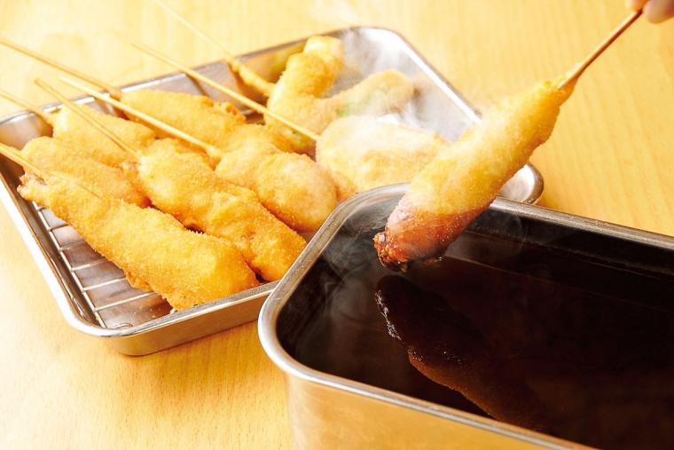 「串かつだるま」の串カツ