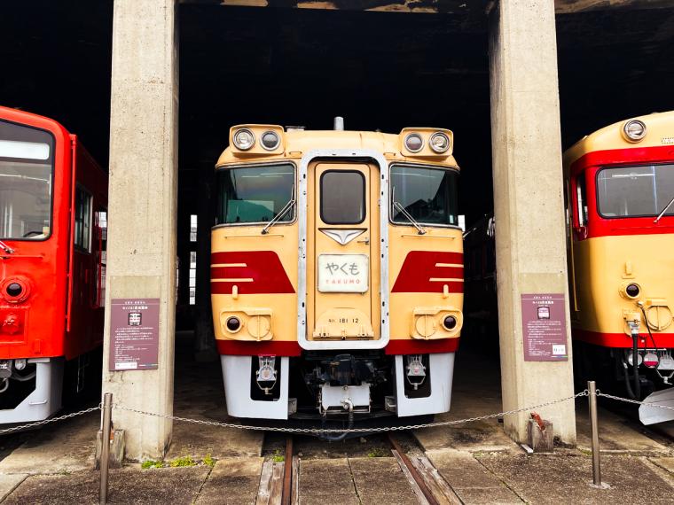 子どもも大人も大興奮！幻の機関車も常設展示される鉄道のテーマパーク｜岡山県津山市
