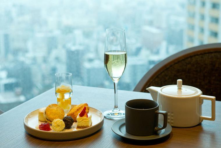「センタラグランドホテル大阪」クラブラウンジ